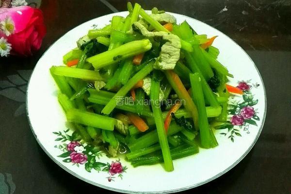 香芹炒肉丝的做法图解9