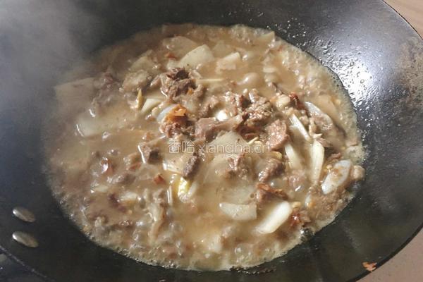 萝卜炖牛筋肉的做法图解11