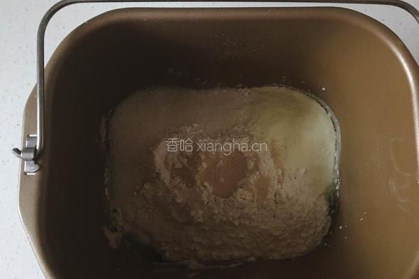汤种椰蓉面包的做法图解4
