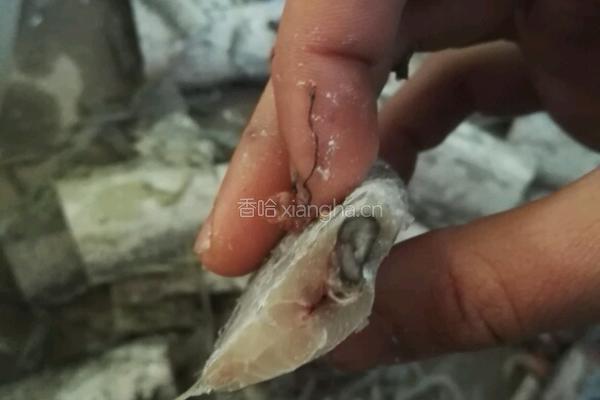潍县酥鱼酥藕的做法图解2