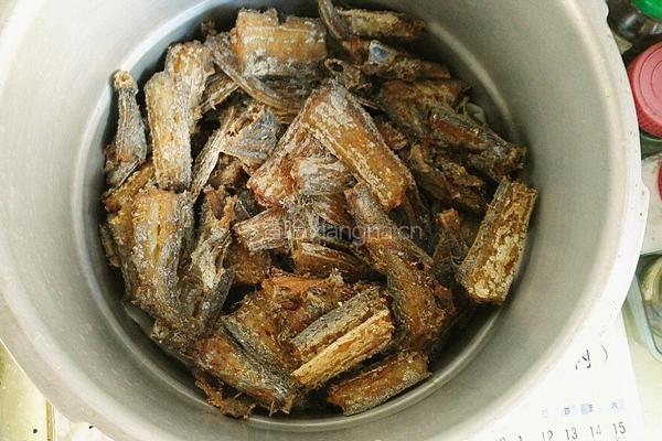 潍县酥鱼酥藕的做法图解7