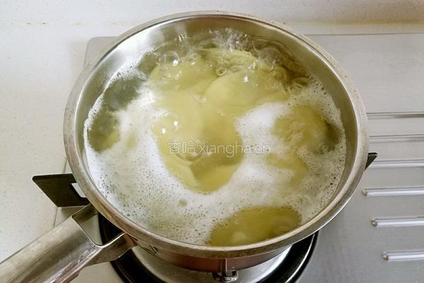 酸辣土豆片的做法图解3