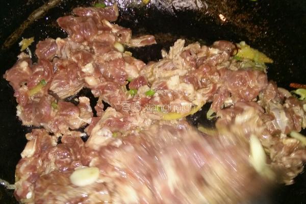 香辣牛肉酱的做法图解10