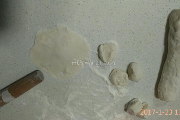 白菜饺子的做法图解7