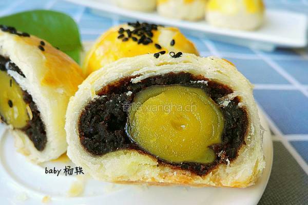 蛋黄酥的做法图解23