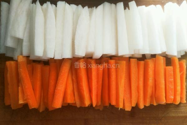 泡椒萝卜的做法图解1