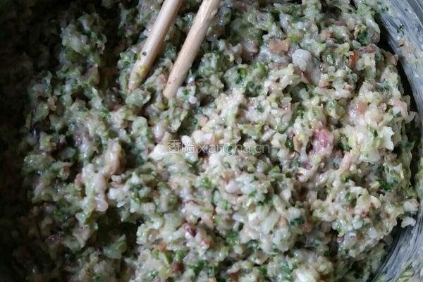 五花肉白菜香菇水饺的做法图解11