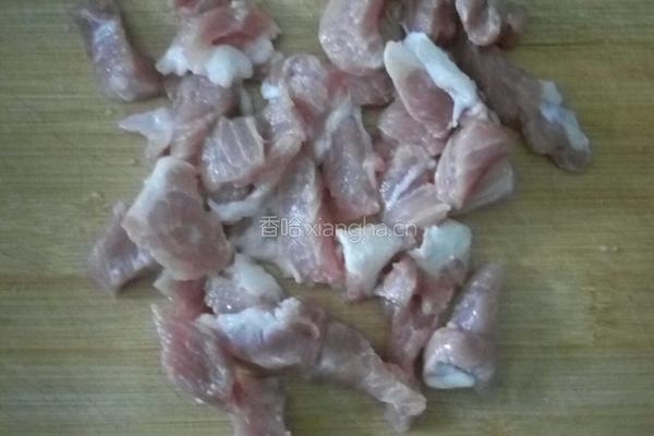 小白菜炒肉的做法图解3