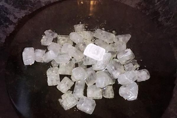 酱猪蹄的做法图解2