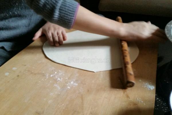 芹菜猪肉饺子的做法图解8