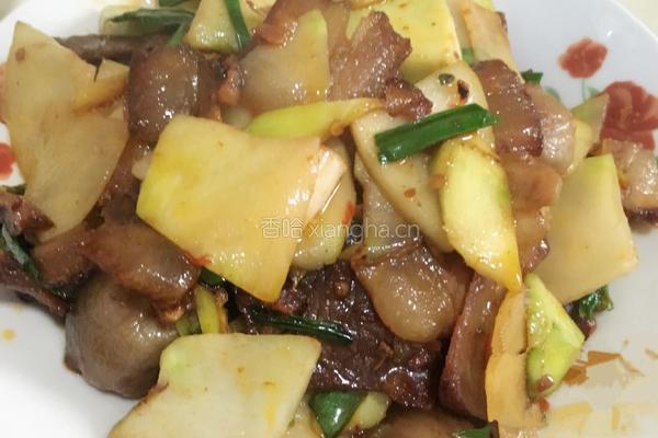 榨菜头炒腊肉