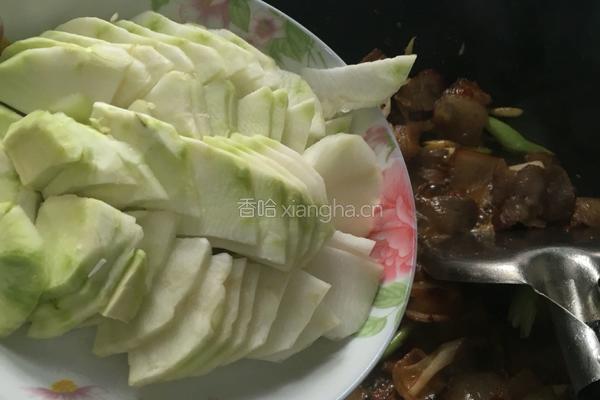 榨菜头炒腊肉的做法图解4