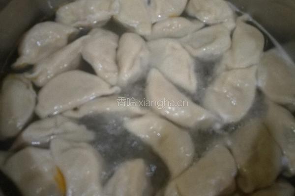 龙虾猪肉馅饺子的做法图解15