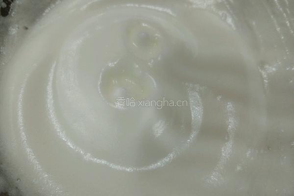 草莓玫瑰纸杯蛋糕的做法图解6