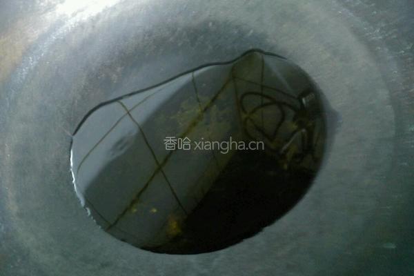 鱿鱼炒韮菜的做法图解9
