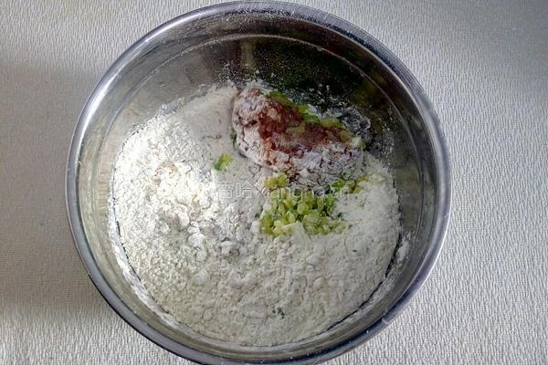 炸青萝卜丸子的做法图解8