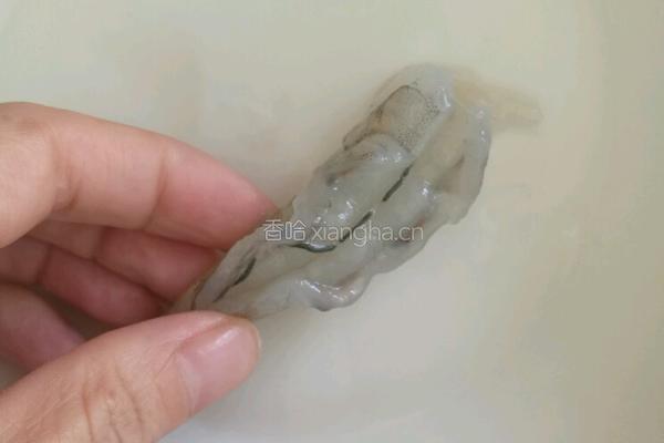 酥炸大虾的做法图解3