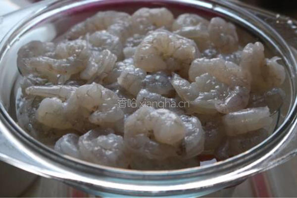 虾仁豌豆粥的做法图解3