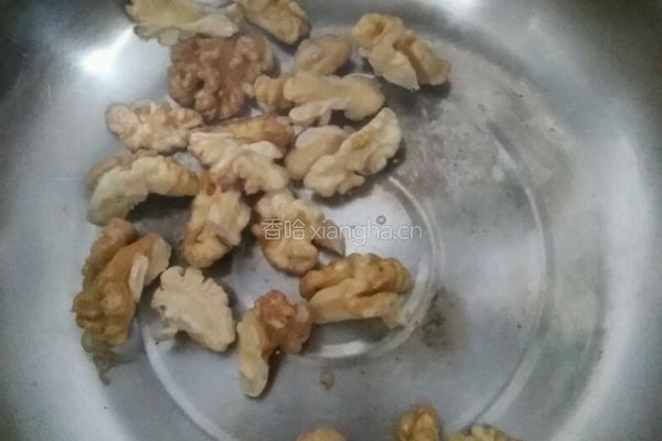核桃酒酿鸡蛋羹的做法图解1