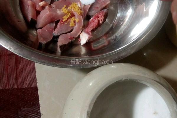 达州石梯大河鱼庄蒸鱼的做法图解5