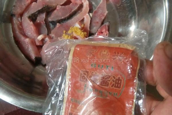达州石梯大河鱼庄蒸鱼的做法图解6