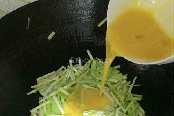 韭黄炒蛋的做法图解4