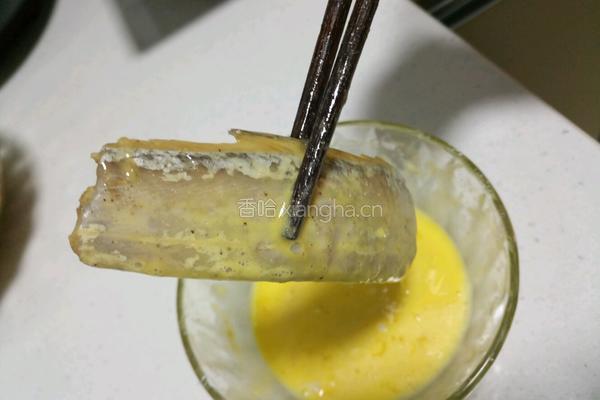 干炸带鱼的做法图解8