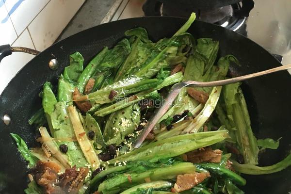 鲮鱼油麦菜的做法图解6