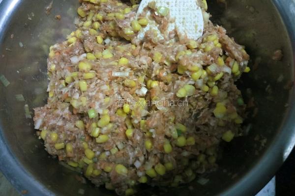 玉米萝卜猪肉水饺