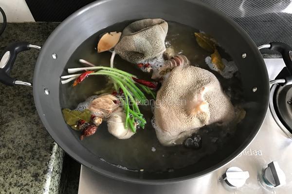 凉拌羊肚的做法图解5