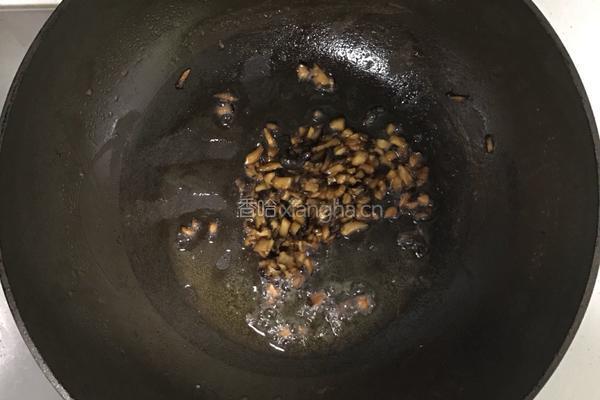 海参香菇蒸蛋的做法图解5