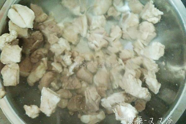 清炖羊肉萝卜汤的做法图解4