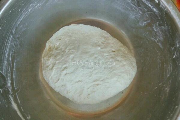 白菜虾仁饺子的做法图解2