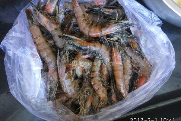 白菜虾仁饺子的做法图解4