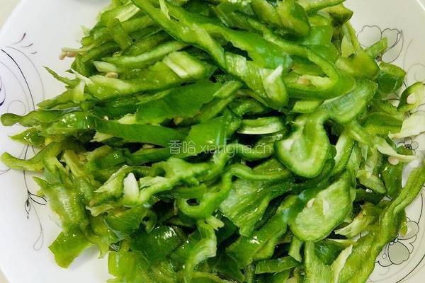 孜然炒肉的做法图解2
