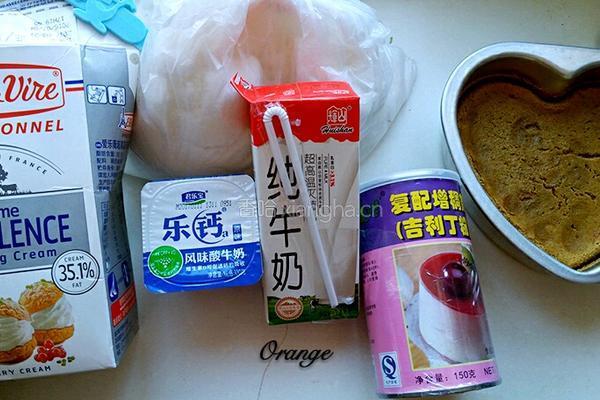 抹茶酸奶慕斯的做法图解1