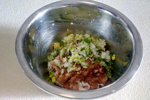 白菜肉卷的做法图解8