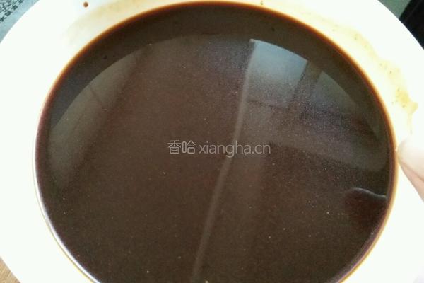 电饭锅酱猪蹄的做法图解5
