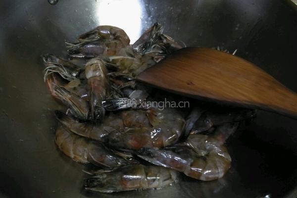 油爆虾的做法图解4