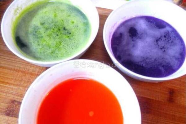 三色蔬菜排骨面（宝宝面)的做法图解1