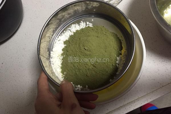 抹茶奶油卷的做法图解4