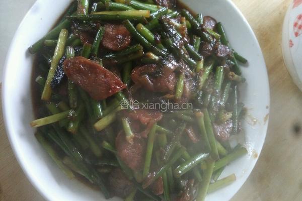 蒜苔炒腊肠的做法图解4