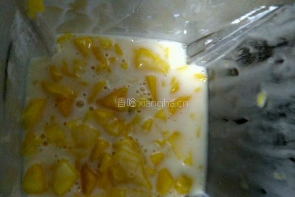 芒果慕斯杯（可做生日蛋糕)的做法图解2