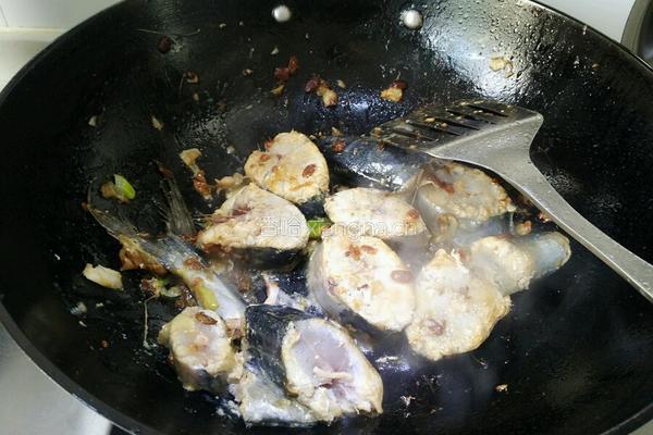 酱焖鲅鱼的做法图解5
