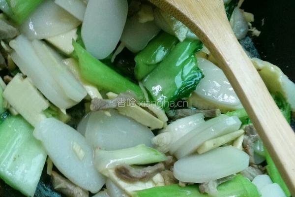 咸肉冬笋煮年糕的做法图解7