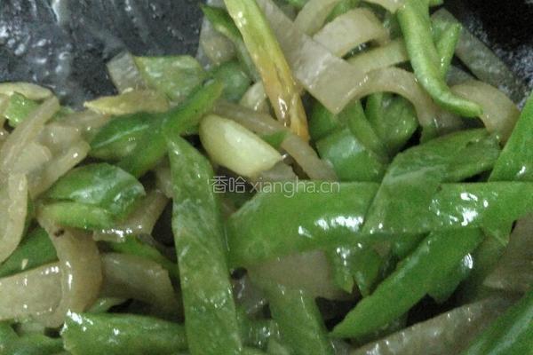 青椒炒肉皮的做法图解10