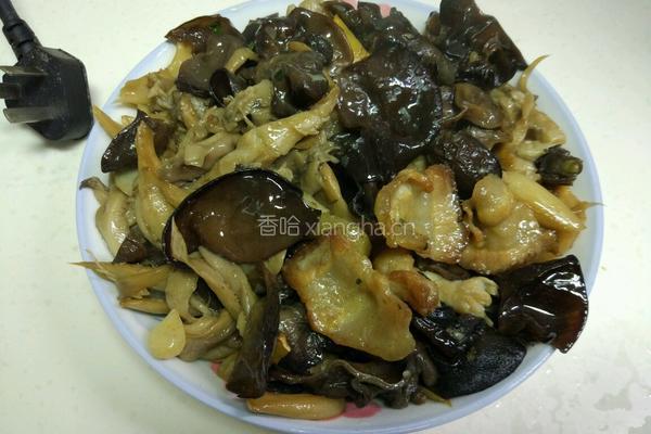 木耳平菇炒肉的做法图解8