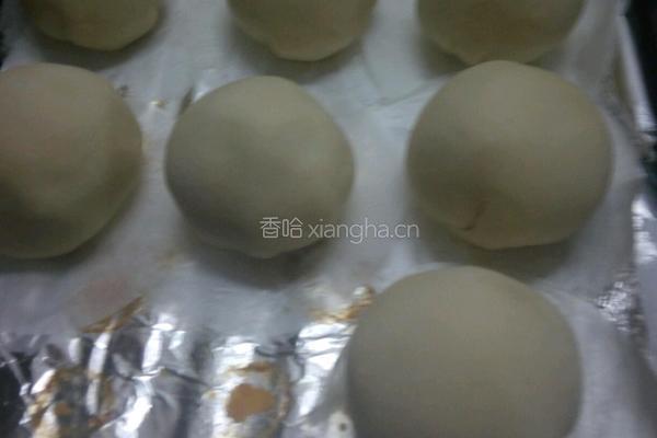 超级简单的蛋黄酥的做法图解7