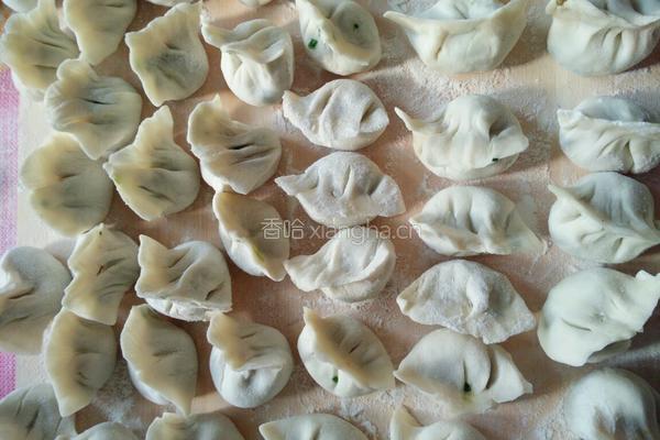 韭菜牛肉鸡蛋（三鲜）水饺的做法图解9