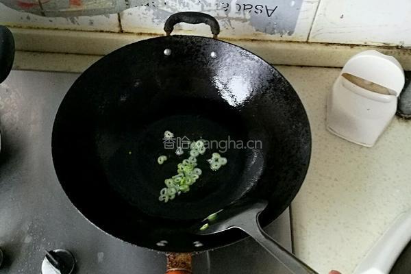 烩油条的做法图解3